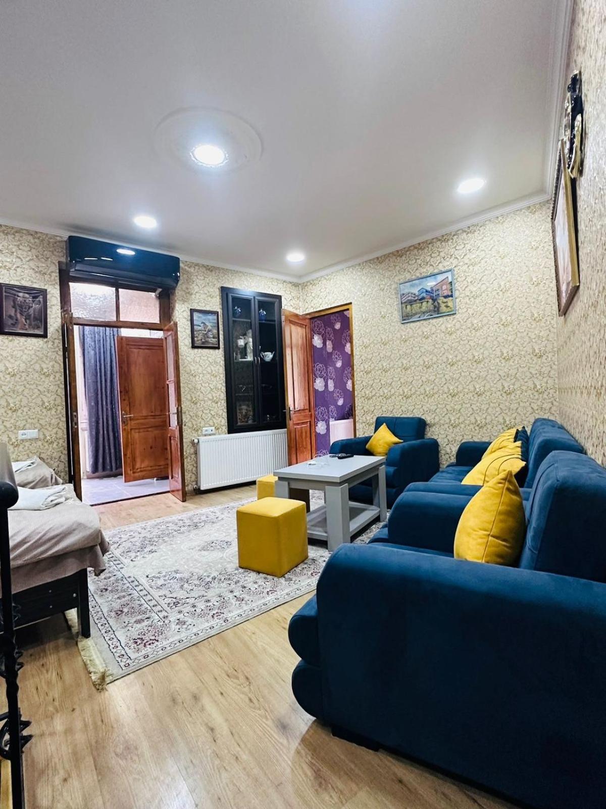 Nikas Apartment Tbilisi Exterior foto